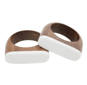 Anillo para Servilletas de Resina Epoxi y Madera, Color Amarillo Resina, Anillo para Servilletas de Madera de Acacia Hecho a Mano de Alta Calidad, Gran Venta - Product Image 3