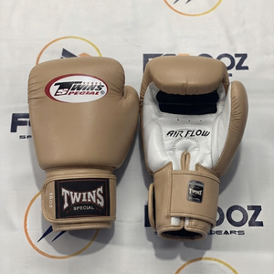 Guantes de Boxeo Twins Color Piel, Cuero Genuino de Vaca, Cierre de Gancho y Bucle, Transpirables, Equipo de Entrenamiento para Adultos, Sparring en Gimnasio - Product Image 1