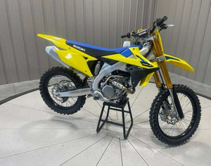 Motocicleta de Motocross Suzuki RM-Z 250 RM-Z 450 ORIGINAL de Alto Rendimiento 2025 - Product Image 1