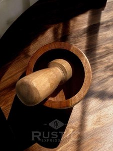 Ensemble mortier et pilon en bois, fabriqué à la main pour broyer les herbes et les épices, outil manuel durable - Product Image 3