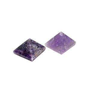 Piedra amatista meditación cristal piedra artesanías decoración arte estilo técnica Pirámide de Color púrpura - Product Image 1
