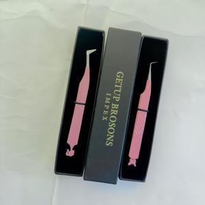 Pince à épiler pour extensions de cils en acier inoxydable, antistatique, à pointe lisse, avec revêtement en poudre rose clair, à 90 degrés, avec découpe papillon/poupée - Product Image 5