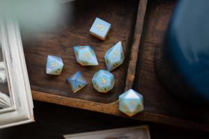 Set de dés en résine personnalisés avec impression sur mesure pour jeux de rôle professionnels, fournitures de jeu en gros - Product Image 4