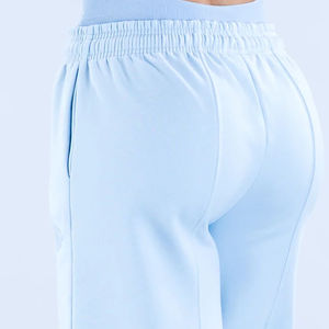 Pantalon de jogging en molleton éponge bleu craie coupe oversize et jambe large pour femme, fabrication sur mesure en gros - Product Image 5