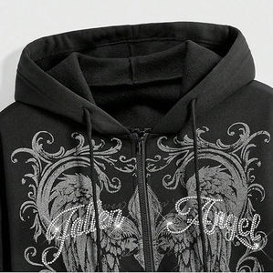 Sweat-shirt à capuche pour homme en mélange coton et polyester, orné de cristaux anatomiquement placés, avec cordon de serrage à l'ourlet et strass - Product Image 4