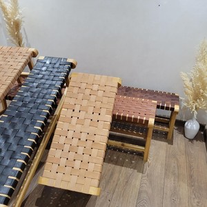 Banc long marocain fait main en bois massif, tabouret berbère, mobilier de chambre moderne - Product Image 1