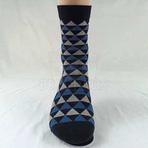 Chaussettes décontractées en tissu doux de qualité supérieure, confortables à porter toute la journée, ajustement flexible pour la maison, le bureau et les activités de plein air, chaussettes athlétiques confortables - Product Image 5