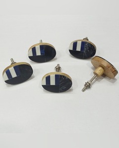 Fournisseur mondial de la meilleure quincaillerie pour armoires de cuisine, poignées de porte en résine solide pour tiroirs, provenant d'un exportateur indien. - Product Image 2