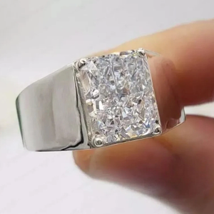 Anillo de Compromiso Vintage para Mujer con Diamante Cultivado en Laboratorio Tishya de 5.00 Quilates, Color E, Corte Radiante |   Chapado en Oro Blanco de 14K |   IGI - Product Image 3