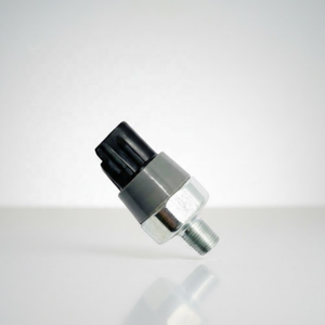 Nuevo Interruptor de Presión de Aceite QF 83530-60020 para Piezas Automotrices (KS210-1) - Product Image 1