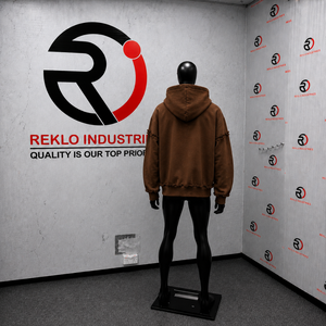 Sudadera con Capucha Casual para Uso Diario, Color Marrón, con Diseño Gráfico, Logotipo Estampado en la Parte Delantera, Manga Regular, Otoño, Sudadera Clásica de Moda Urbana, Cómoda para el Invierno - Product Image 4