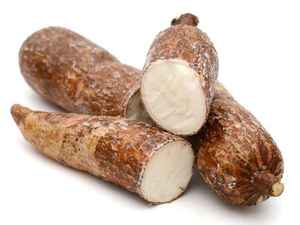 Chips de manioc séché de qualité supérieure, riches en amidon, matière première pour l'alimentation animale, l'industrie de l'éthanol et de l'amidon, directement de l'usine - Mme Grace - Product Image 1