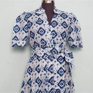 Robe Kangourou Courte Confortable en Coton Imprimé à la Main, Style Doux et Uni, pour Femme, Idéale pour les Fêtes Décontractées - Product Image 4