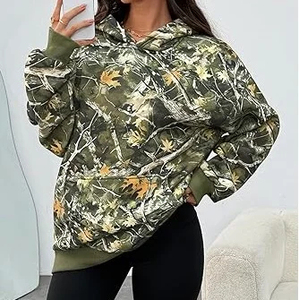 Vêtements de chasse et de randonnée pour femmes, sweat à capuche surdimensionné personnalisé avec motif camouflage Realtree, sublimation camouflage pour femmes - Product Image 2