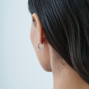 Impresionantes pendientes de aro finos de plata de ley 925 con múltiples gemas de zafiro para mujer, joyería a precio de mayoreo. - Product Image 4