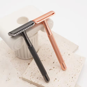 Rasoir à double tranchant réutilisable en acier inoxydable, rasoir durable pour le soin de la barbe, pour usage professionnel et personnel - Product Image 1