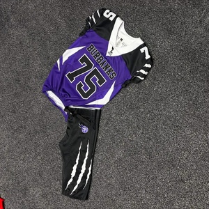 Uniforme de Fútbol Americano Personalizado de Primera Calidad, con Logotipo Frontal, Tallas Grandes, Jersey y Pantalones con Estampado Sublimado y Tackle Twill - Product Image 6