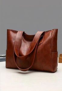 Handcrafted Genuine Leather Bags Fashionable Eco Friendly Purse Lightweight Easy Weight Lifting Finest Quality handbags For Sale - Product Image 3