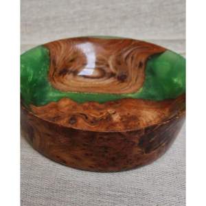 Bol moderne en bois et résine fait à la main pour servir des collations, artisanat en bambou et en bois - Product Image 4