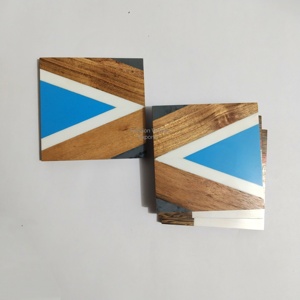 Juego de 4 Posavasos Redondos de Resina y Latón de Estilo Retro Ecológico para Decoración de Mesa, 100 mm de Diámetro - Product Image 3