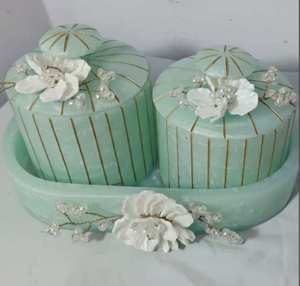 Ensemble de pots de conservation alimentaire en résine vert menthe avec couvercles hermétiques à motif floral, empilables, décoration de cuisine - Product Image 1
