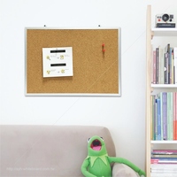 Schlanke Aluminium-Magnet-Kork-Pinnwand 45x60cm für Wohnzimmer, Notizen, Fotos und Memos