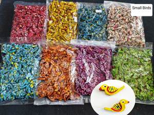 Figuras Decorativas de Madera Pintadas a Mano, con Temática de Diwali, Ecológicas, Desmontables, de Aves y Animales Contemporáneos - Product Image 2