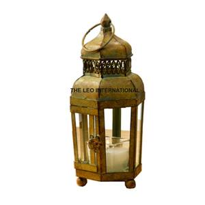 Lanterne en métal faite à la main, dernier design, pot à bougie unique en béton, élégant et luxueux pour la maison, à des fins d'éclairage, prix de gros - Product Image 1