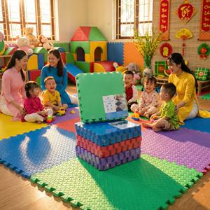 Tapis de sol de sécurité en mousse EVA 60x60cm x 10mm – Tapis de jeu souple emboîtable pour maternelle et aire de jeux pour enfants - Product Image 1