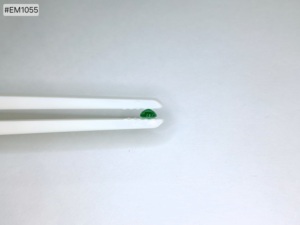 Esmeralda Zambiana 100% Natural de Grado 3A, Ovalada, 0.67ct, Gema Suelta, Hermoso Color Verde, para Joyería y Collares - Product Image 6