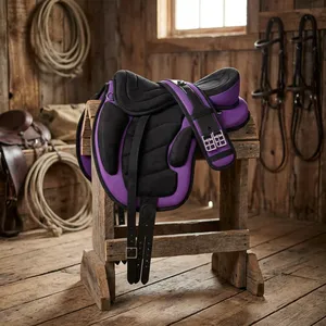 Silla de Montar Inglesa sin Arzón ADEEFA Freemax de Alta Calidad, Sintética, Color Morado, Talla 16'', Disponible al Mejor Precio del Mercado - Product Image 5