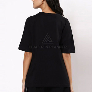 บริการออกแบบเสื้อยืดผู้หญิงแบบ OEM พร้อมโลโก้ของคุณเอง เสื้อยืดผู้หญิงขายดี ระบายอากาศได้ดี ผลิตในปากีสถาน - Product Image 3