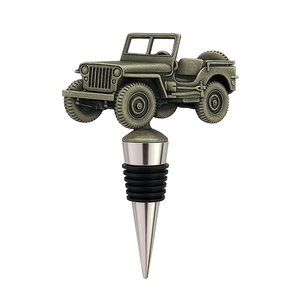 Tapón de Vino Decorativo Reutilizable y Duradero con Diseño 3D en Forma de Auto, Figura Metálica Personalizada - Product Image 2