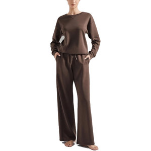 ชุดเซ็ตเสื้อสเวตเชิ้ตโอเวอร์ไซส์และกางเกงขายาวทรงหลวมสำหรับผู้หญิง ชุดลำลอง 2 ชิ้น ชุดนอนผ้าฝ้าย ชุดวอร์ม รับทำโลโก้แบบกำหนดเอง OEM ODM - Product Image 1