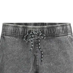Shorts en jean pour hommes Kivotech avec logo personnalisé, haute qualité, tailles variées, OEM, shorts cargo vierges délavés à l'acide pour l'été - Product Image 3