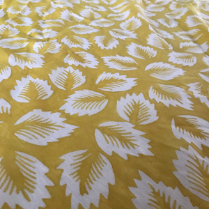 Tissu en coton léger et écologique imprimé à la main avec motif de feuilles |   pour Robes, Kurtis et Hauts - Product Image 5