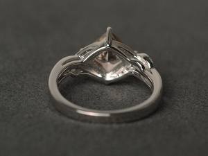 แหวนหมั้นมอร์แกไนต์สีชมพูทรงปรินเซสคัท แหวนมอร์แกไนต์ เครื่องประดับชั้นดีสำหรับผู้หญิง - Product Image 4