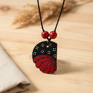 Colgante de esmalte con forma personalizada, pin metálico pintado a mano, cordón con cuentas y estampado digital, regalo de marca personalizado, recuerdo KOTTRAVAVI - Product Image 6