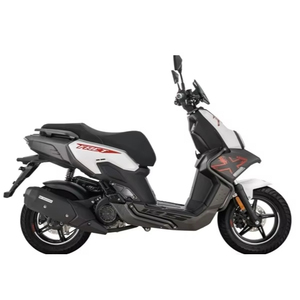 Scooter Moped Legal para Principiantes FACT X 50 de 50cc de Alta Calidad en Oferta, Marca KEEWAY con 1 Año de Garantía - Product Image 1