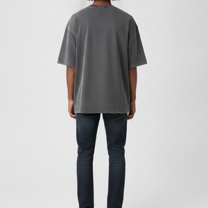 เสื้อยืดโอเวอร์ไซส์ทรงปกติ สตรีทแวร์ ผ้าฝ้าย 280 กรัม ล้างสีแบบแอซิดวอช แต่งรอยขาดด้านหน้าและด้านหลัง พิมพ์โลโก้ตามสั่งสำหรับผู้ชาย - Product Image 2