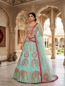 Lehenga en soie slub de qualité supérieure avec broderie au fil, travail Dori et sequins pour mariage, Diwali, fête - Prêt pour l'été - Product Image 2