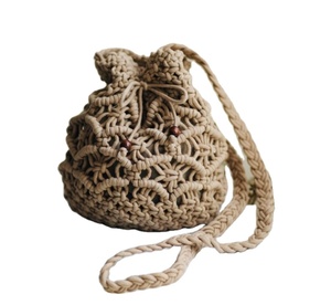 Bolso de Hombro de Mujer Hecho a Mano, Diseño Bohemio, Fácil de Usar, Tejido a Mano con Macramé de Algodón - Product Image 1