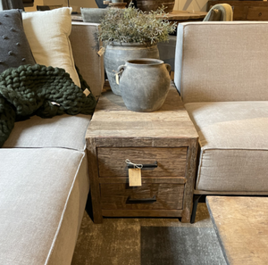 Commode à deux tiroirs en bois écologique, artisanale et moderne, meuble de rangement compact, table de chevet assemblée, meubles de chambre à coucher - Product Image 1