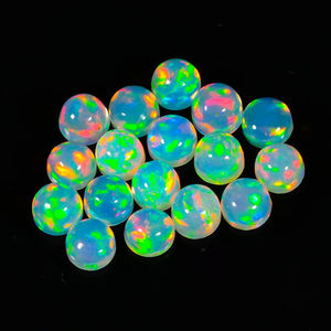 พลอยโอปอลไฟเอธิโอเปียสีขาวธรรมชาติทรงกลมแบบคาโบชอง ขายส่งจำนวนมาก สำหรับทำจี้ แหวน และเครื่องประดับ - Product Image 6