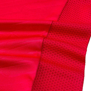 Nouvelle tenue de handball personnalisée imprimée, col rond, manches courtes, haute qualité, extensible, respirante, 100% polyester. - Product Image 4