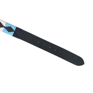 Ceinture de polo en cuir artisanal de style argentin de qualité supérieure, durable, avec surpiqûres multicolores, pour tenue décontractée et formelle - Product Image 4