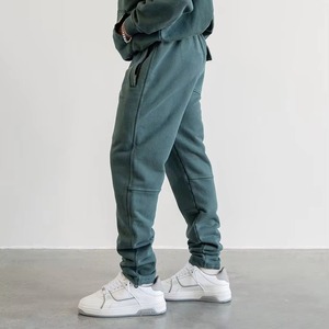 Conjunto Deportivo para Hombre, Color Verde Oscuro, con Capucha, 100% Algodón, Sudadera y Pantalones Largos Casuales con Cierre de Cordón Lateral - Product Image 6