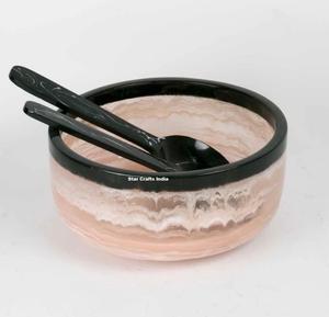 Juego de Tazones Grandes de Resina Epoxi Pulida Rosa y Negra, Ecológicos, Desechables, Sin Recubrimiento, para Servir en Campamentos, Estilo Americano Contemporáneo - Product Image 1