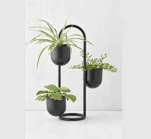 Pot de fleurs en métal durable pour jardin intérieur/extérieur, balcon, terrasse, décoration de la maison et commandes de fabrication - Product Image 1