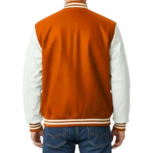 Blousons universitaires personnalisés pour hommes – Chauds, respirants, écologiques, style baseball, manches en polyester, broderie frontale – Collection Automne - Product Image 6
